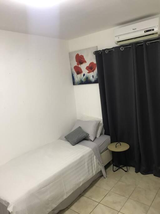 Villa Susanna 3 Bedroom 2 Bathroom House Sleeps 6Plus 威廉斯塔德 外观 照片