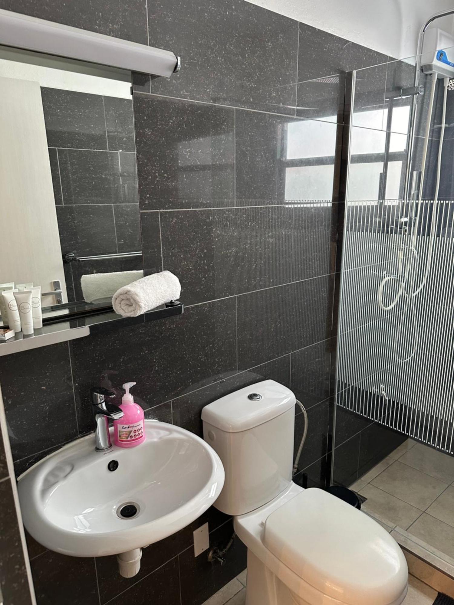 Villa Susanna 3 Bedroom 2 Bathroom House Sleeps 6Plus 威廉斯塔德 外观 照片